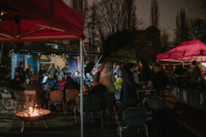 Pop-Up-Weihnachtsaktion am Bauwagen